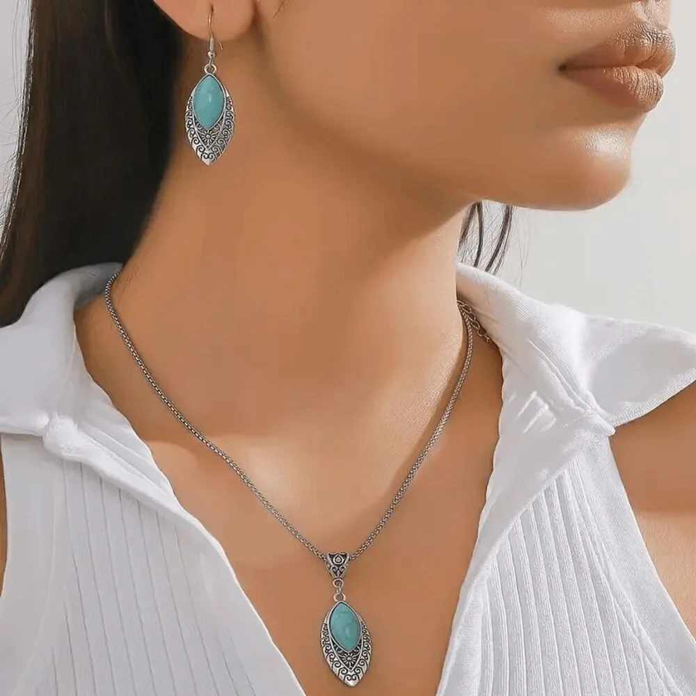 Western Boho Turquoise Water Drop Pendant Necklace